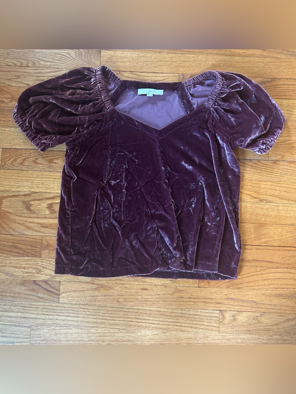 LOFT Velvet Puff Sleeve Top in Plum